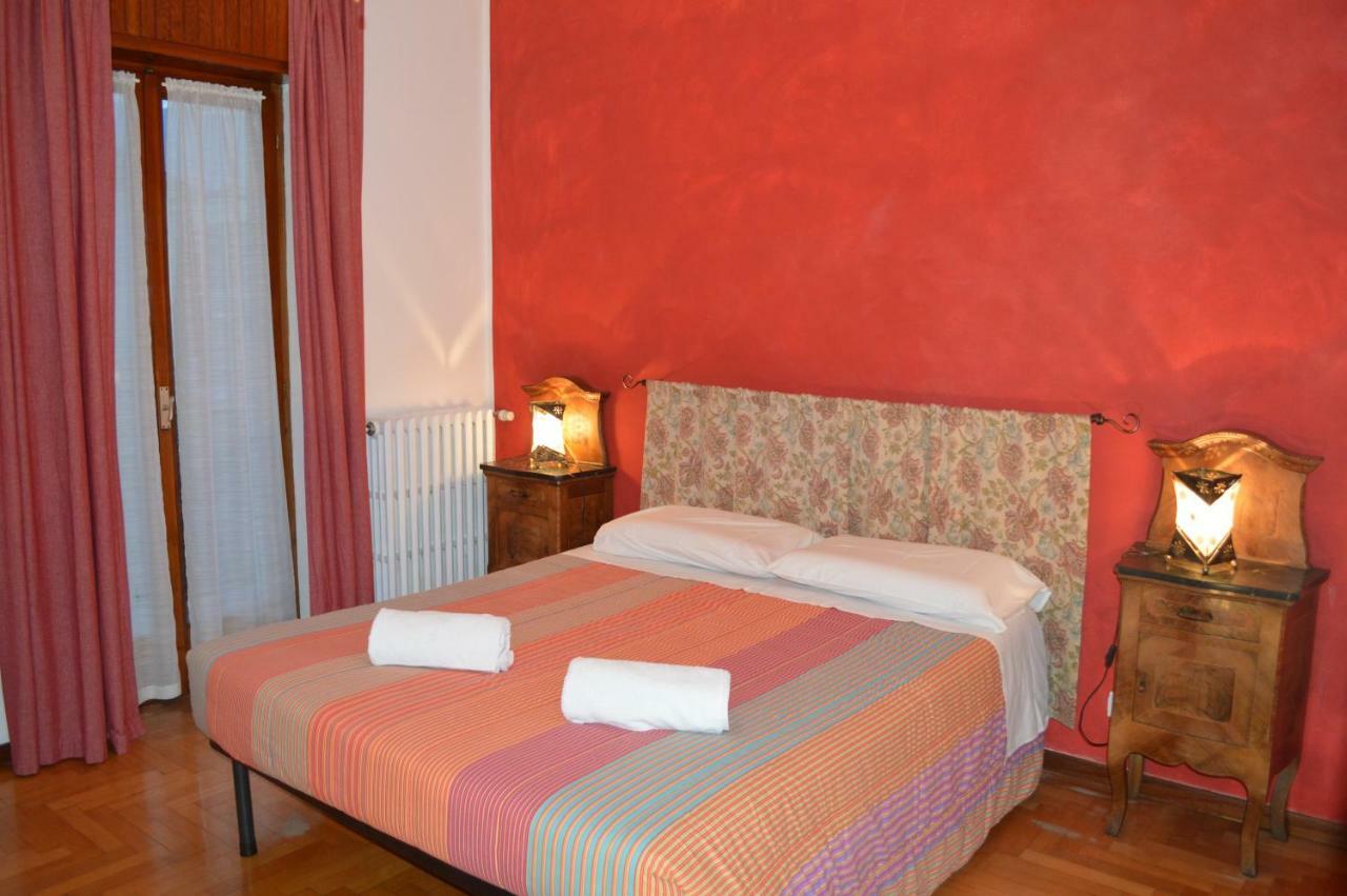 Appartement Betty'S House à Mandello del Lario Extérieur photo