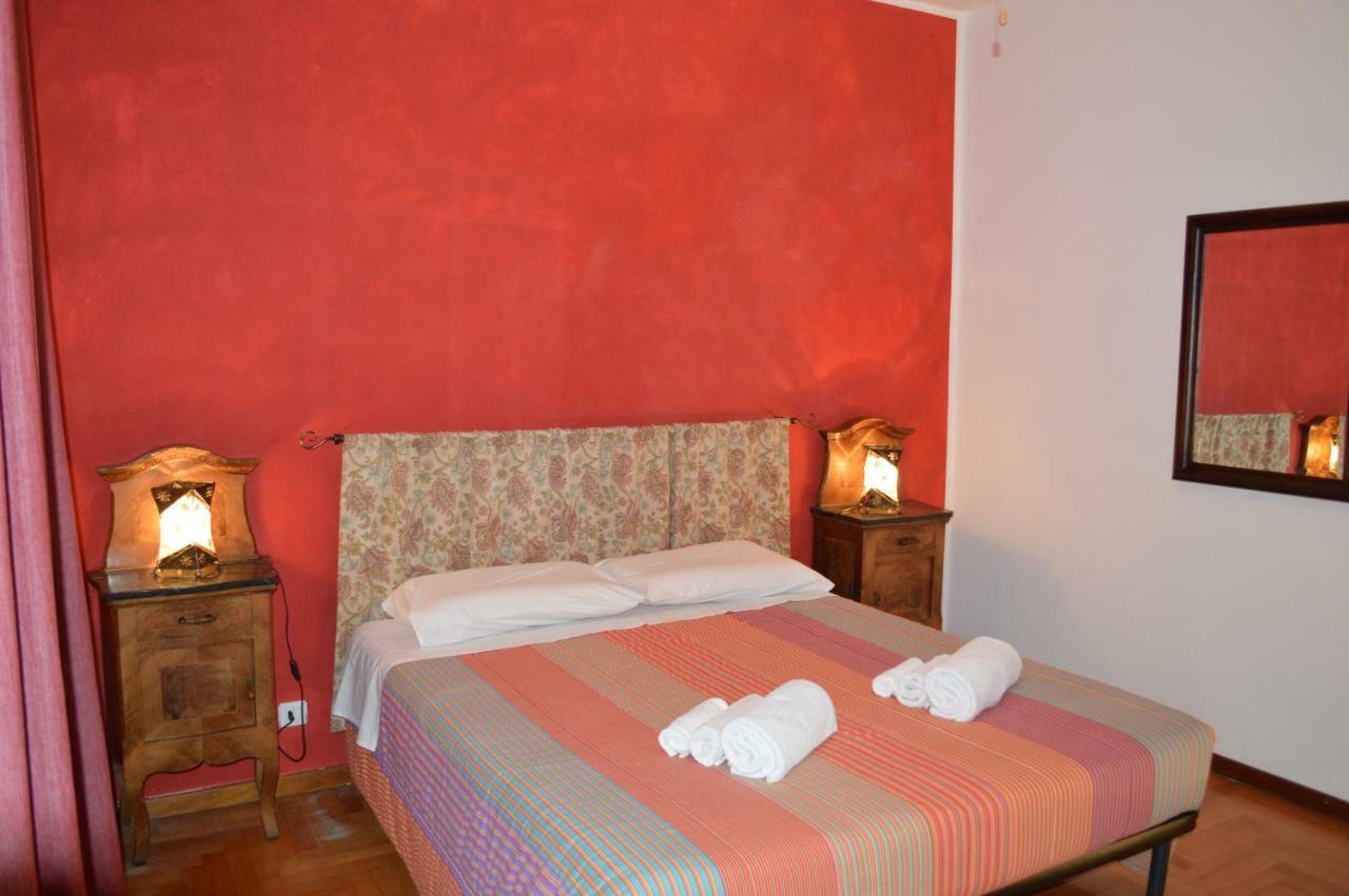 Appartement Betty'S House à Mandello del Lario Extérieur photo